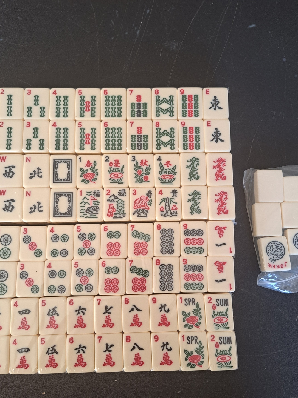 American Mahjong Tile Set with Pink and White Tiles And Blue Mat Set - Picture 2 of 16
